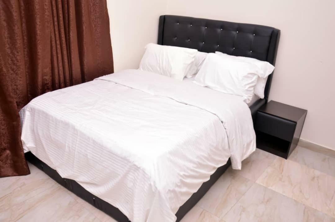 City Nest Hotel Ogombo ภายนอก รูปภาพ