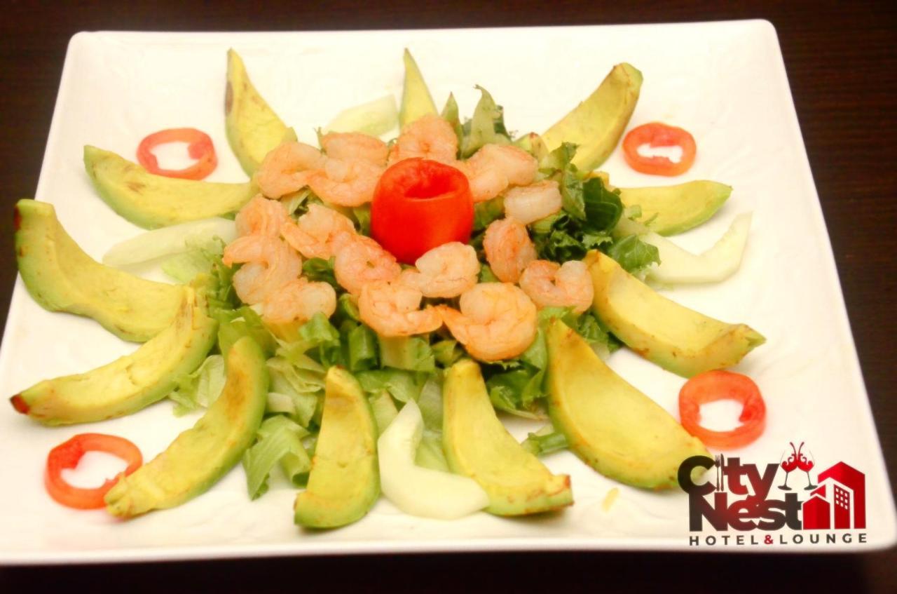 City Nest Hotel Ogombo ภายนอก รูปภาพ